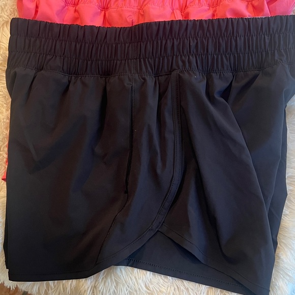 Members Mark Black and Pink Active Shorts - Picture 5 of 5